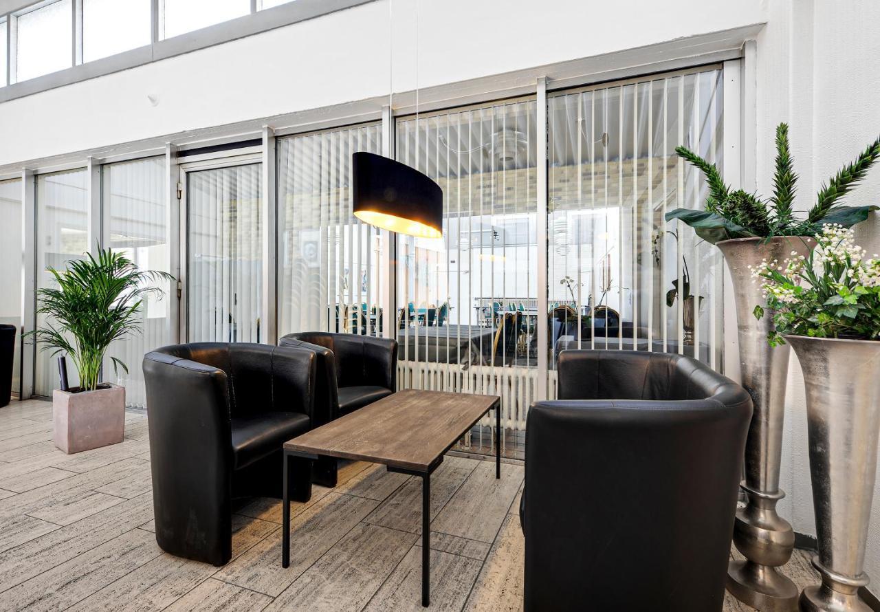 Ostergaards Hotel 헤르닝 외부 사진