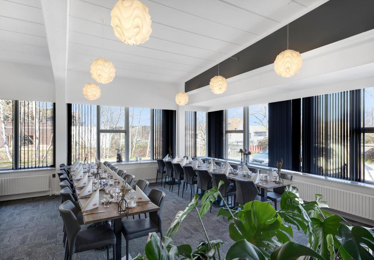Ostergaards Hotel 헤르닝 외부 사진