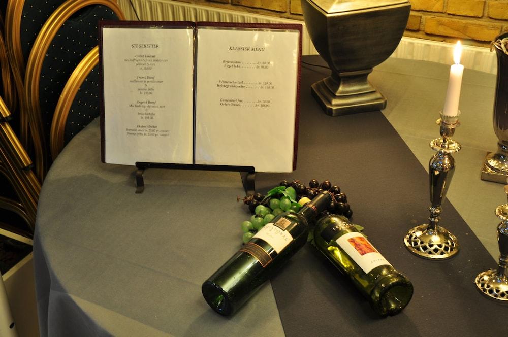 Ostergaards Hotel 헤르닝 외부 사진
