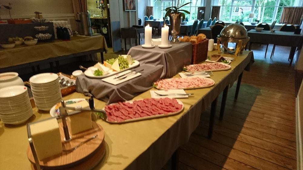 Ostergaards Hotel 헤르닝 외부 사진
